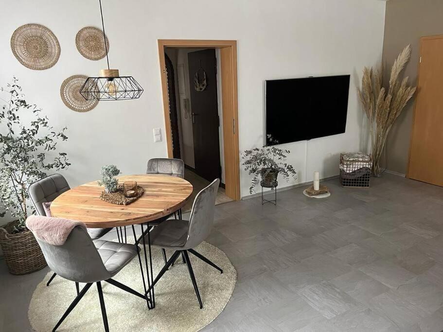 2-Zimmer Wohnung 80Qm Bis 4Pers. Winningen Esterno foto